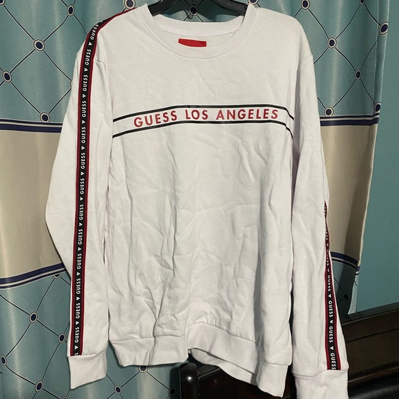 Guess Sweatshirt - Picture 1 of 3